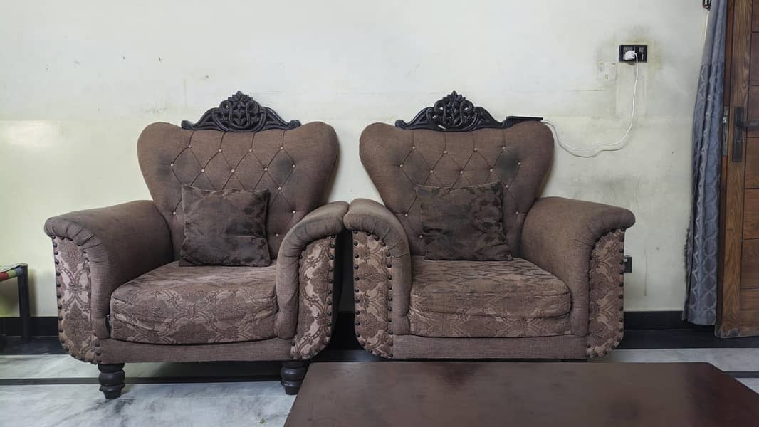 7 seater sofa 0