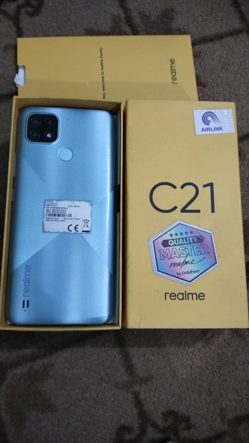 Realme C21 0