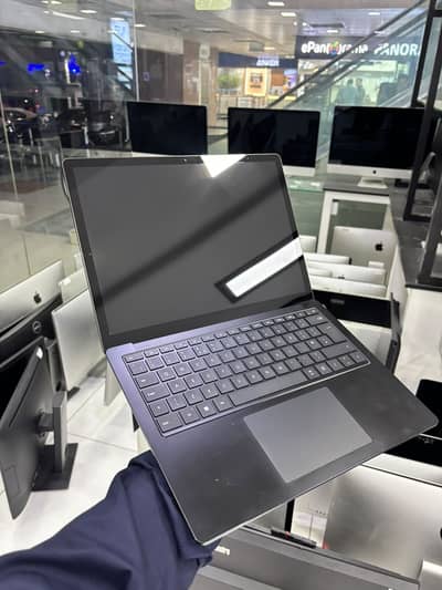 Microsoft Surface Laptop 5 13"Core i7 12th Gen | 16GB RAM | 256GB SSD