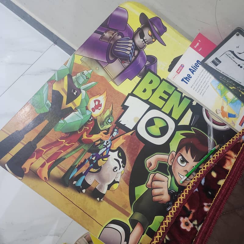 study table for kids 7