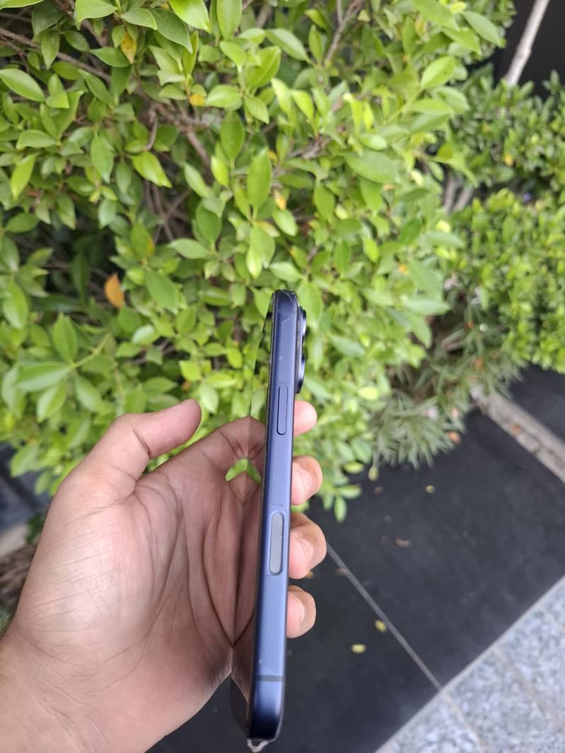 Apple iPhone 17 Pro 2