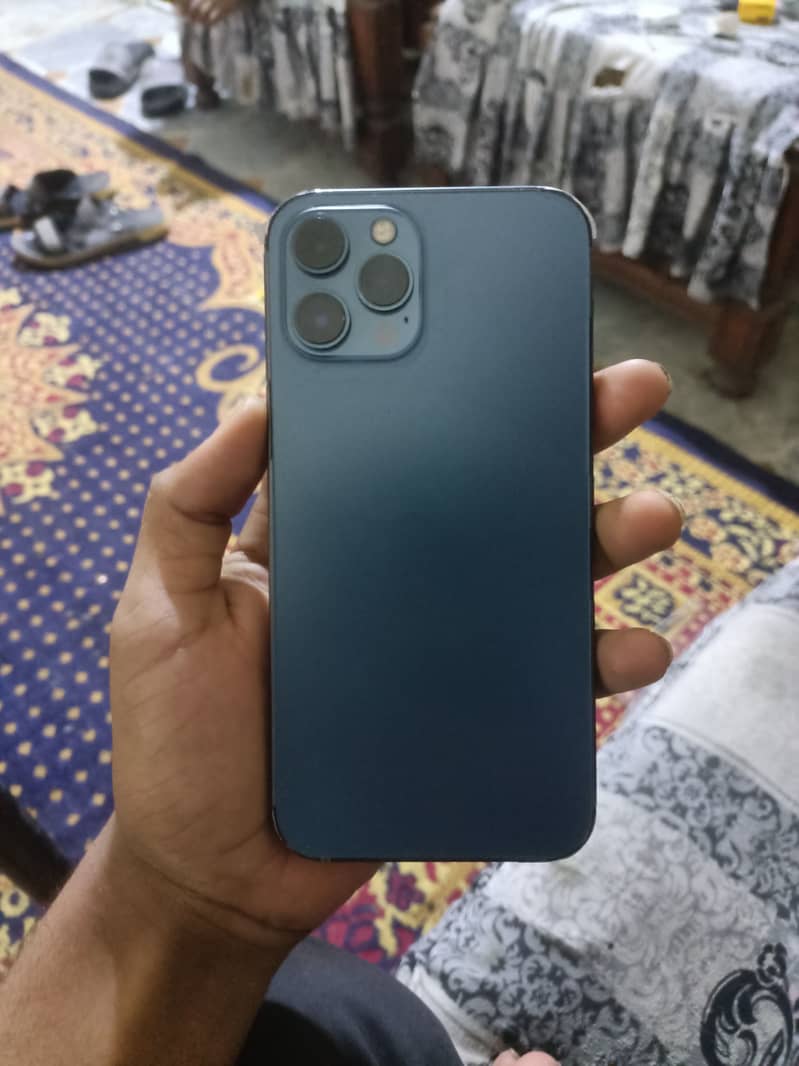 Apple iPhone 12 Pro Max 1