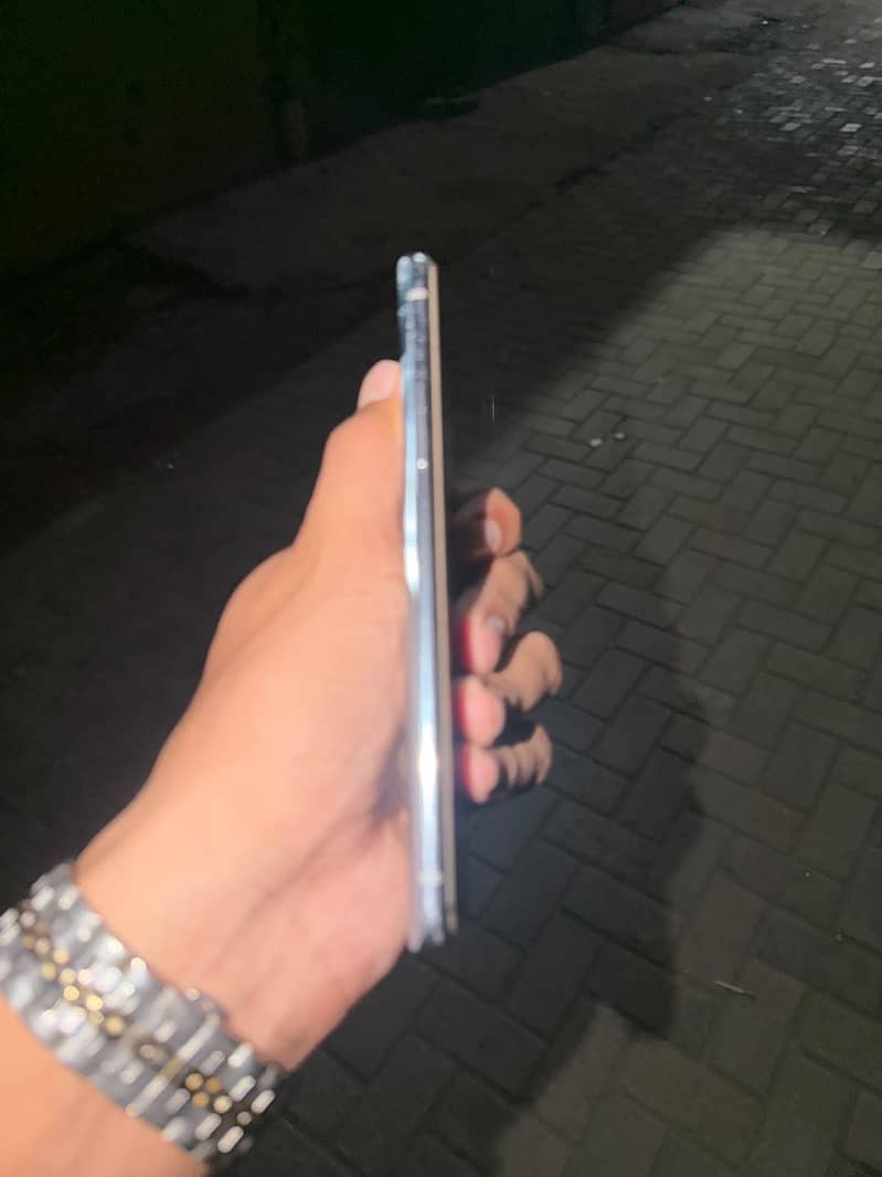 One Plus 8 t 3