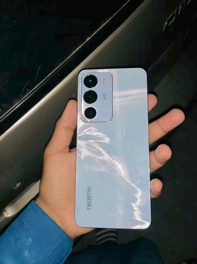 Realme C71 1