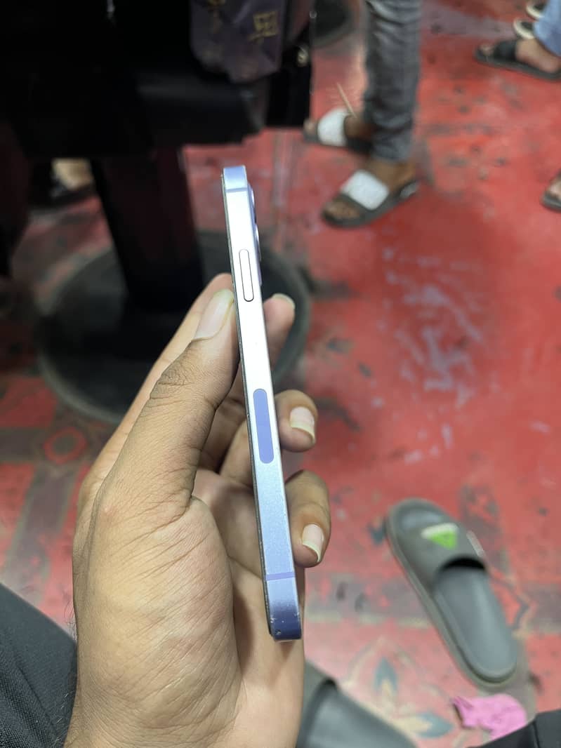iPhone 12 Jv 2