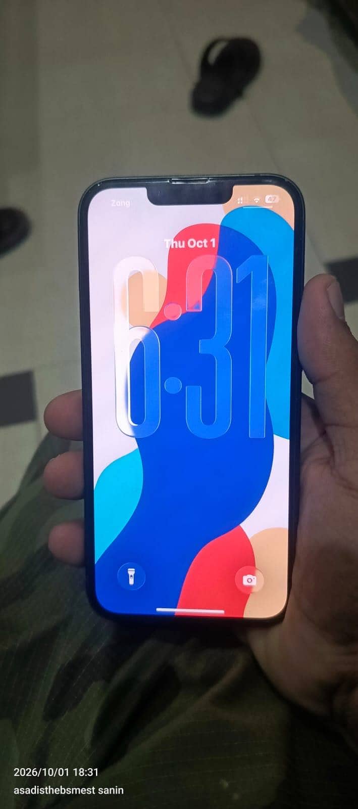 Apple iPhone 13 4