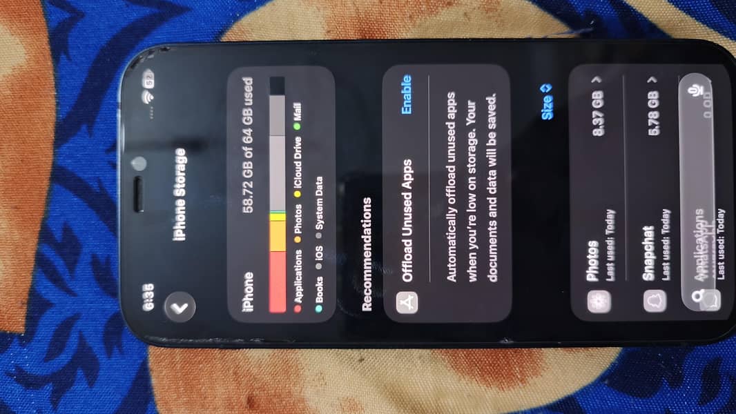 Apple iPhone 12 7