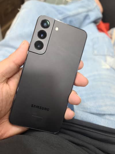 Samsung Mobile S22