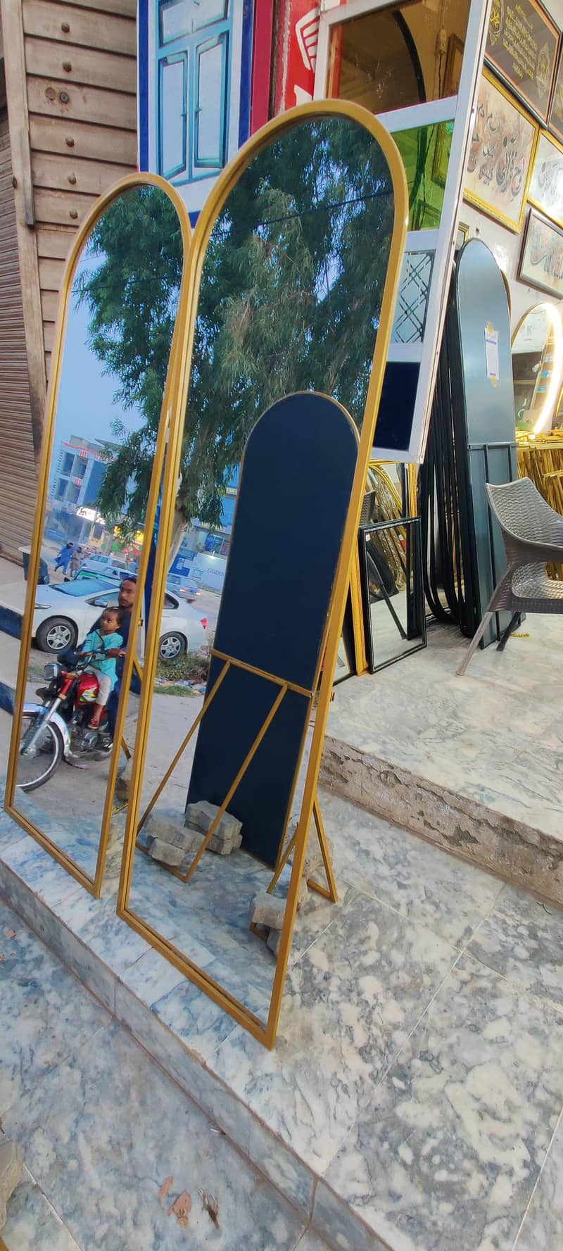 stand mirror 2