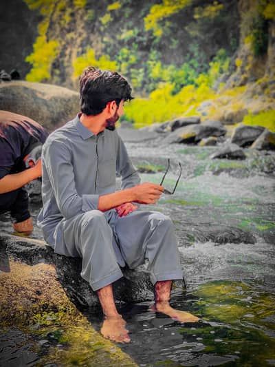 HAMAZA KHAN