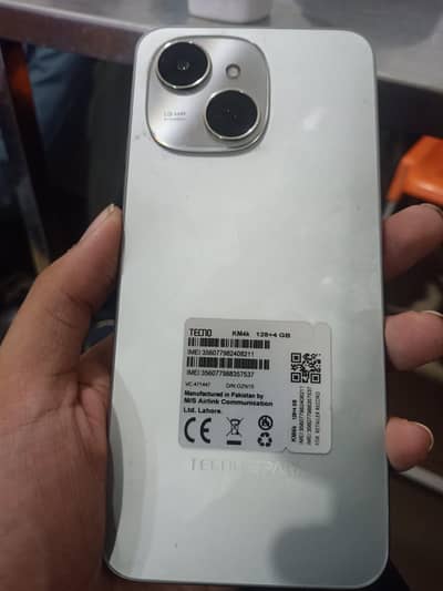 Tecno Spark 40c complete box