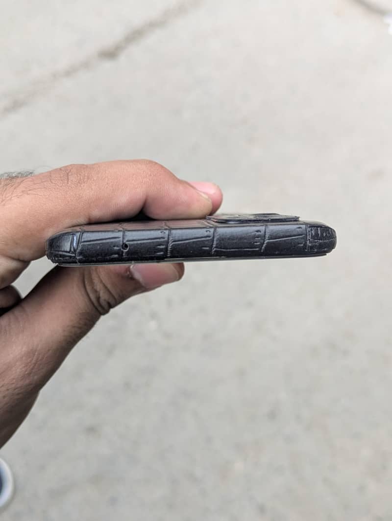 OPPO Reno6 2