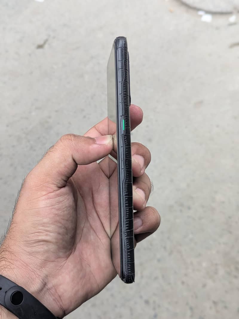 OPPO Reno6 5