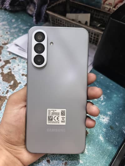 sumsung A17 | 8 256 | PTA Approved| Genuine