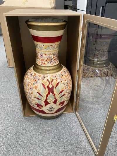 Fibre glass vase