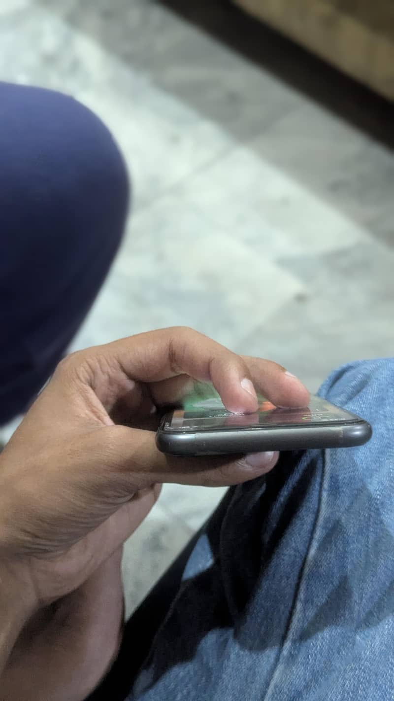 Apple iPhone 11 1