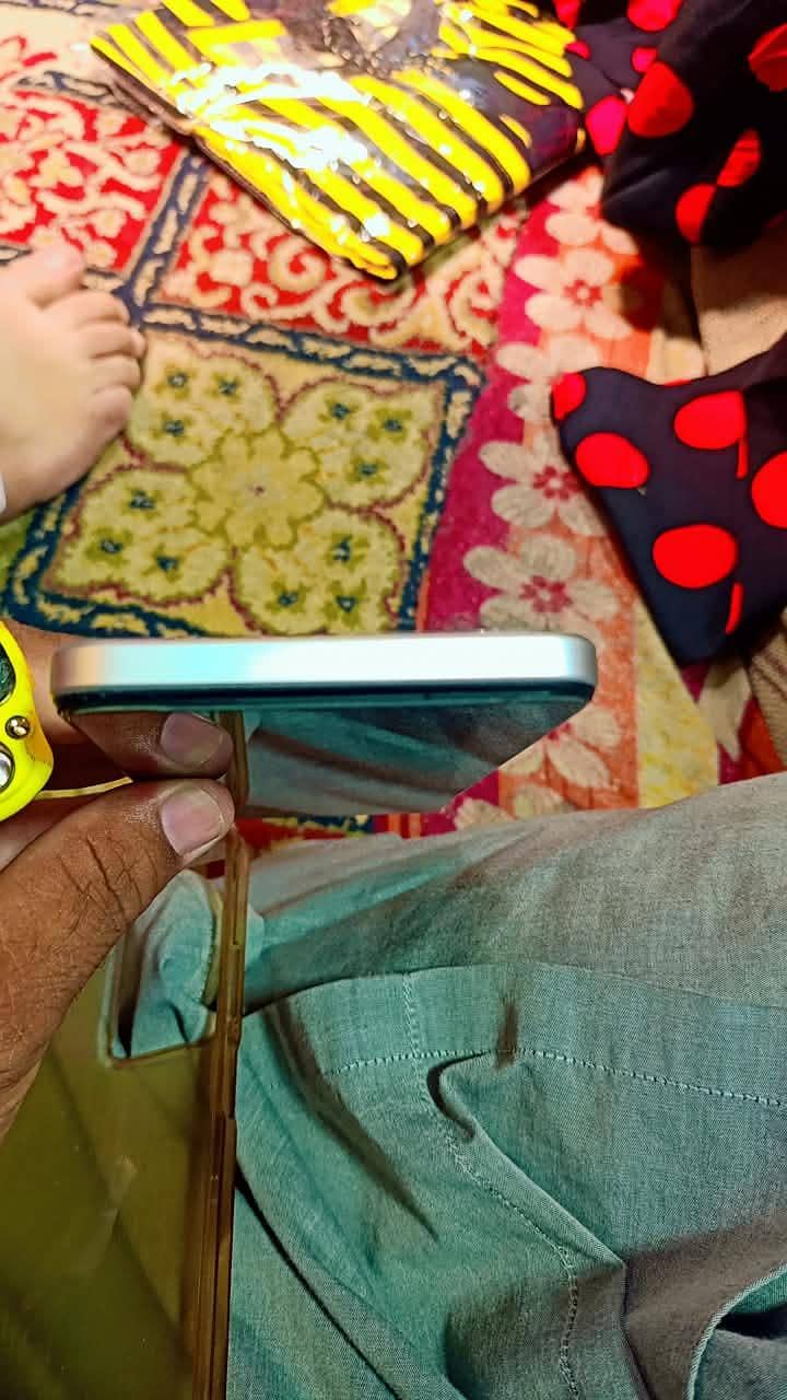 Realme C71 2