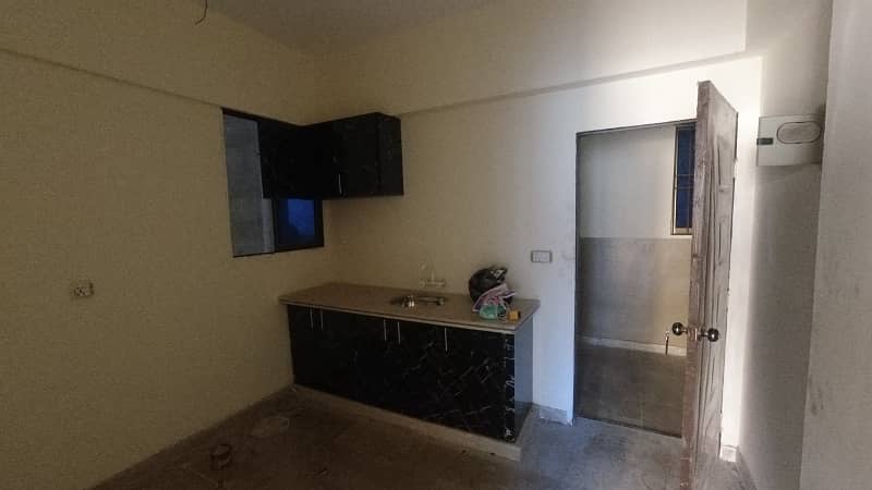 *Com 2 Block 2* Flat Is Available 15