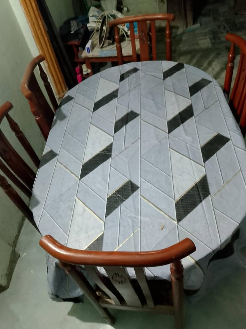 Dinning Table 6 seater 3