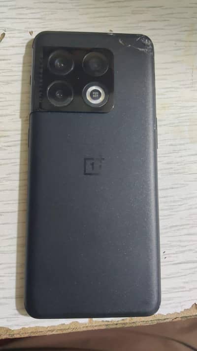 One Plus 10 Pro