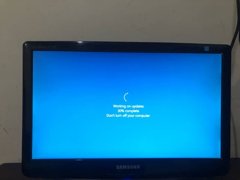 Samsung LCD SyncMaster B1930 1