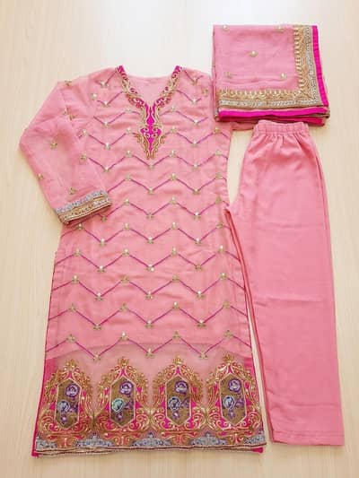 use 3pc Fancy suit pink clr