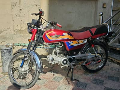 UNION STAR 70CC BIKE IN LUSH CONDITION 2025 MODEL ISLAMABAD REGISTERED