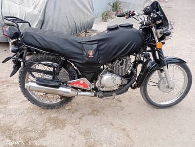Suzuki 150 bike