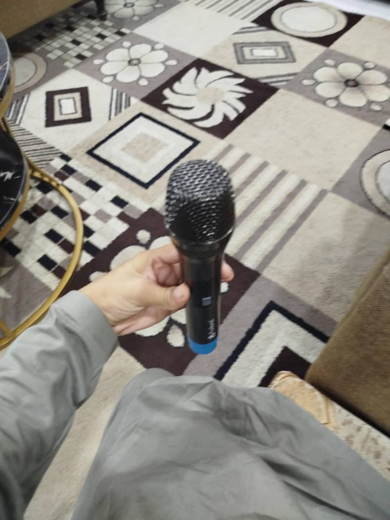 Audionic 11