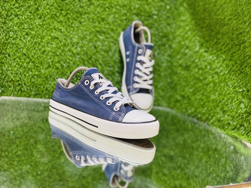 Sneakers 1