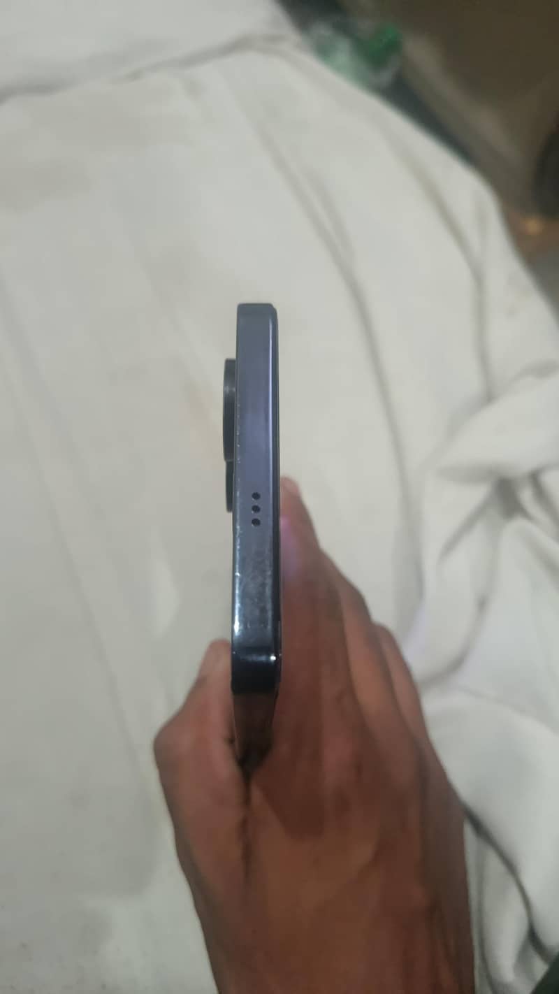 Tecno 4
