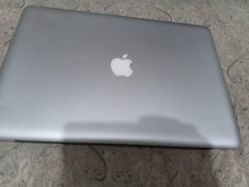 macbook pro model a1286 0