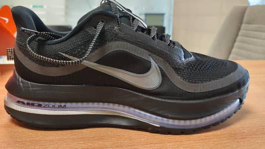 NIKE AIR ZOOM