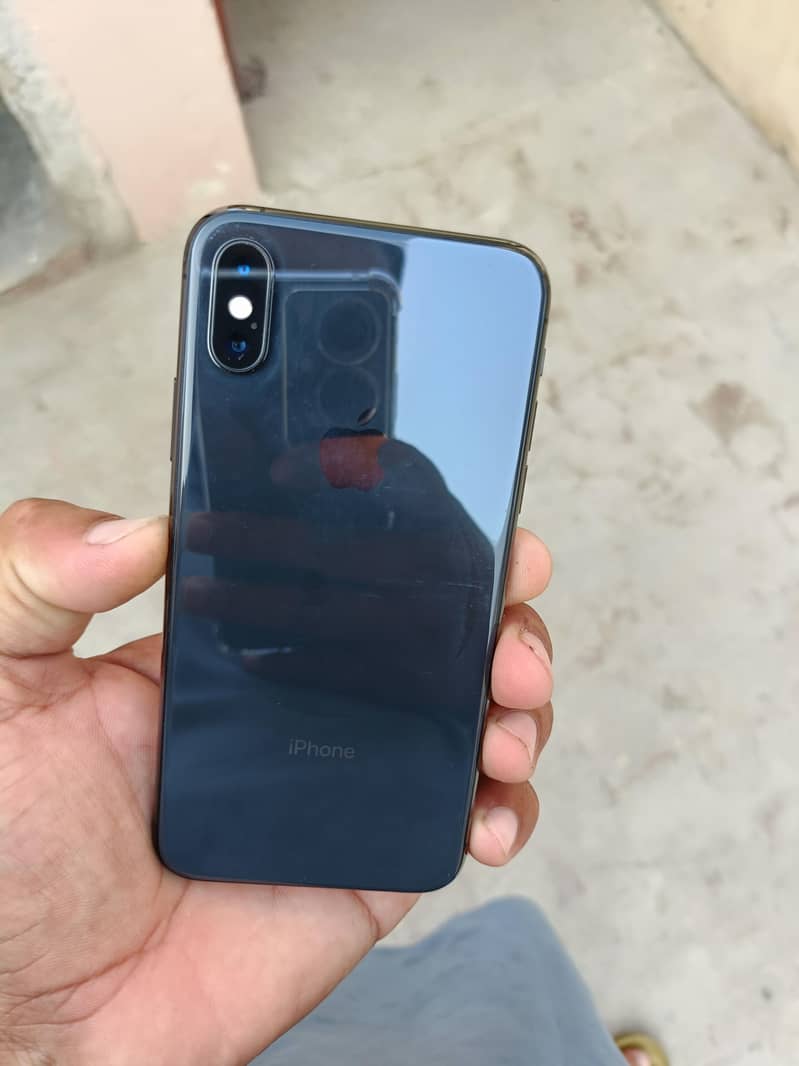 iPhone xs 0