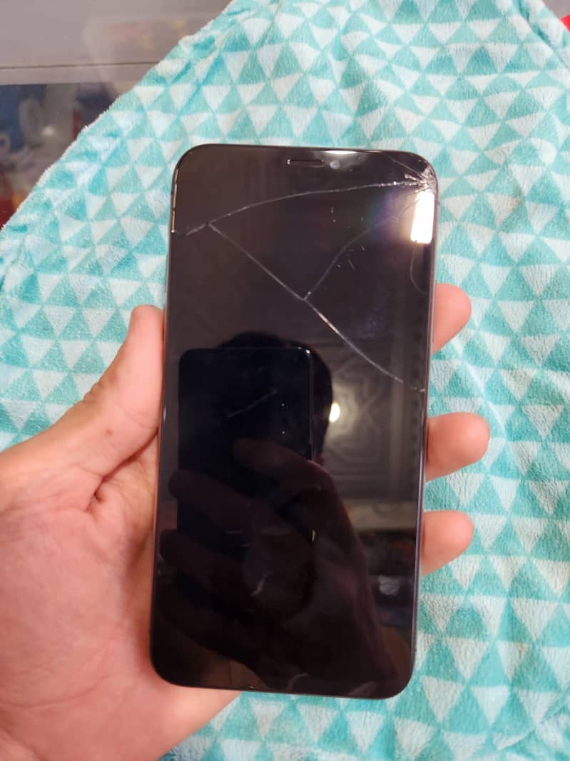 Apple iPhone X 3