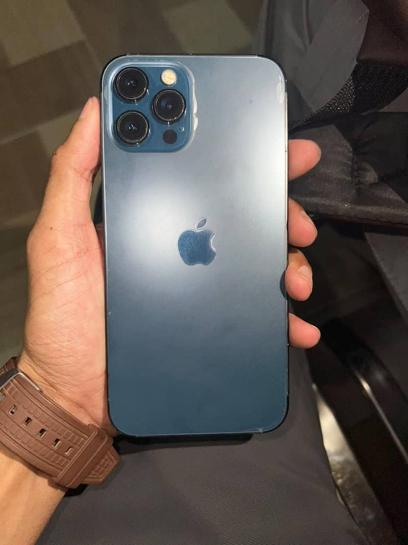 Apple iPhone 12 Pro Max 2