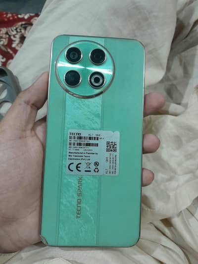 Tecno SPARK 30 Pro
