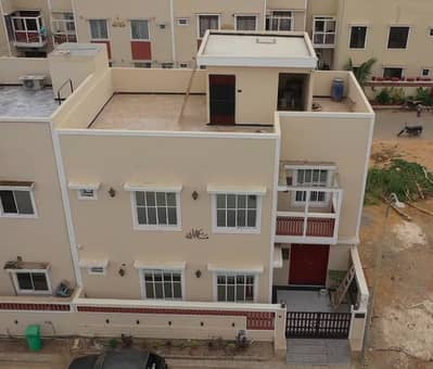 120 Sqyd luxury Bungalow For Sale