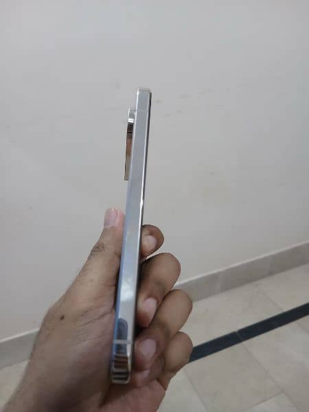 Google Pixel 9 Pro XL 2