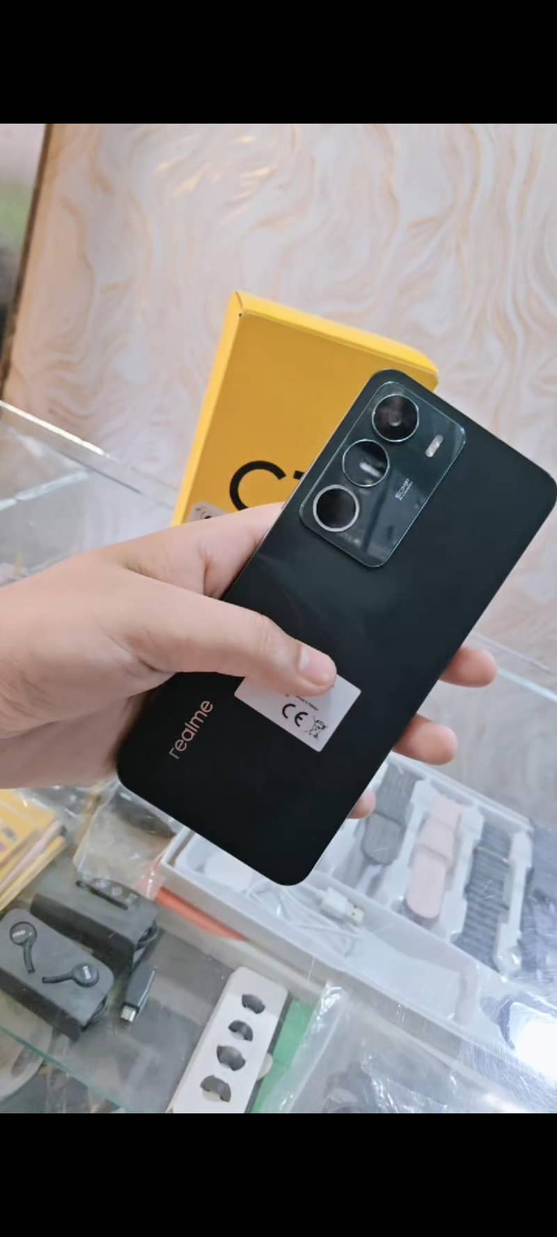 Realme C71 0