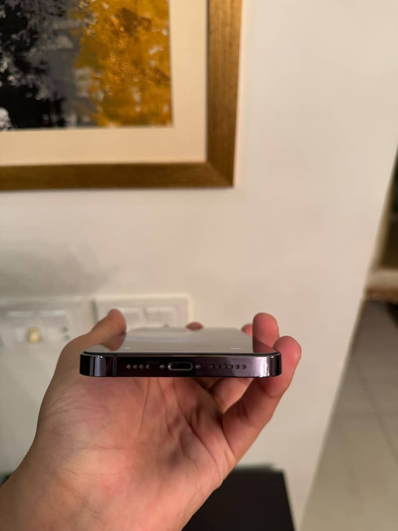 Apple iPhone 14 Pro Max 6
