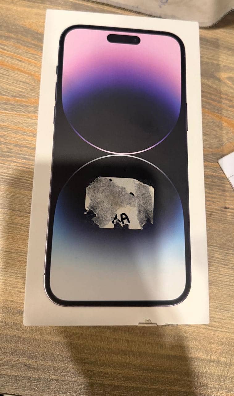 Apple iPhone 14 Pro Max 9