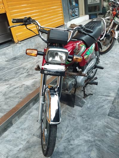 Honda CD70 (Modal 2022)