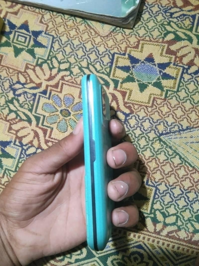 G'Five Spark 4