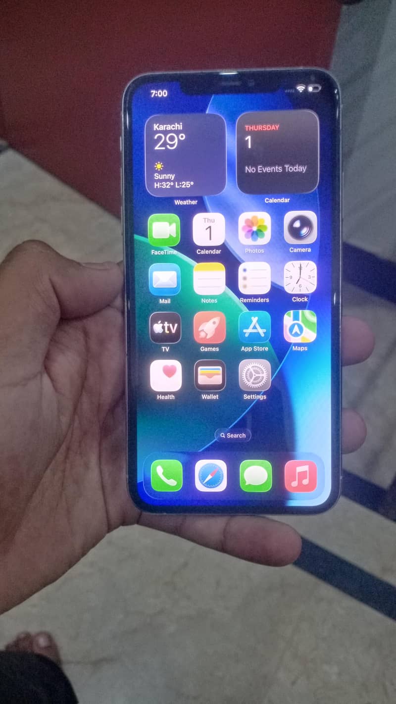 Apple iPhone 11 Pro Max 6