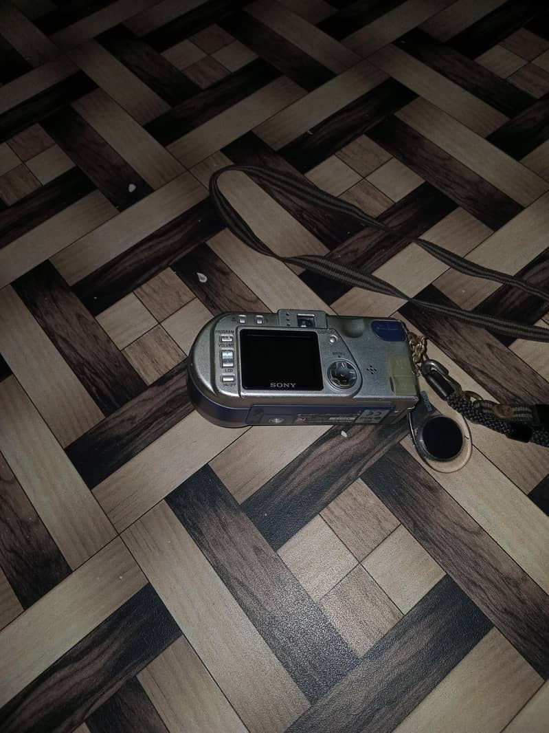 Sony camera hai 6