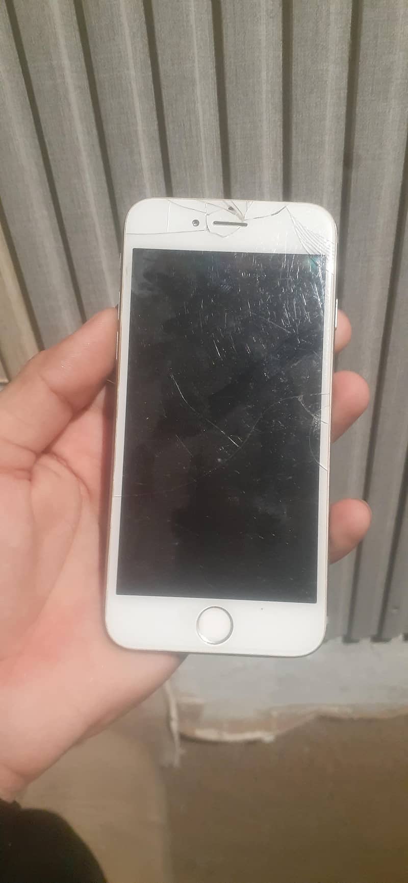 Apple iPhone 6 4