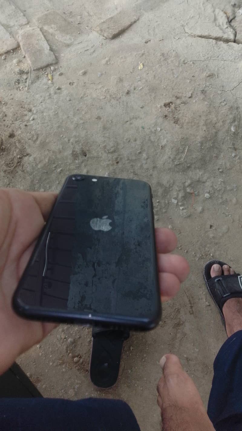 Apple iPhone SE 4