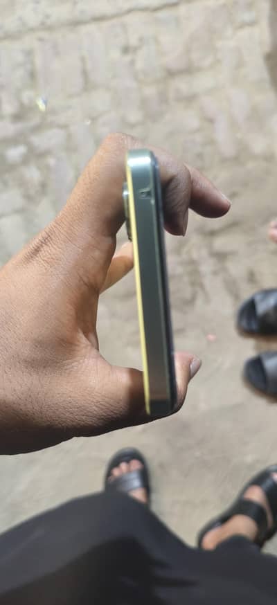 Vivo Y100