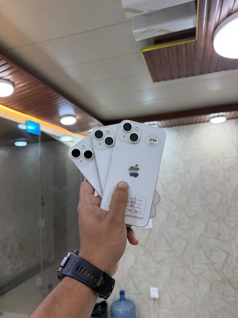 Apple iPhone 14 1